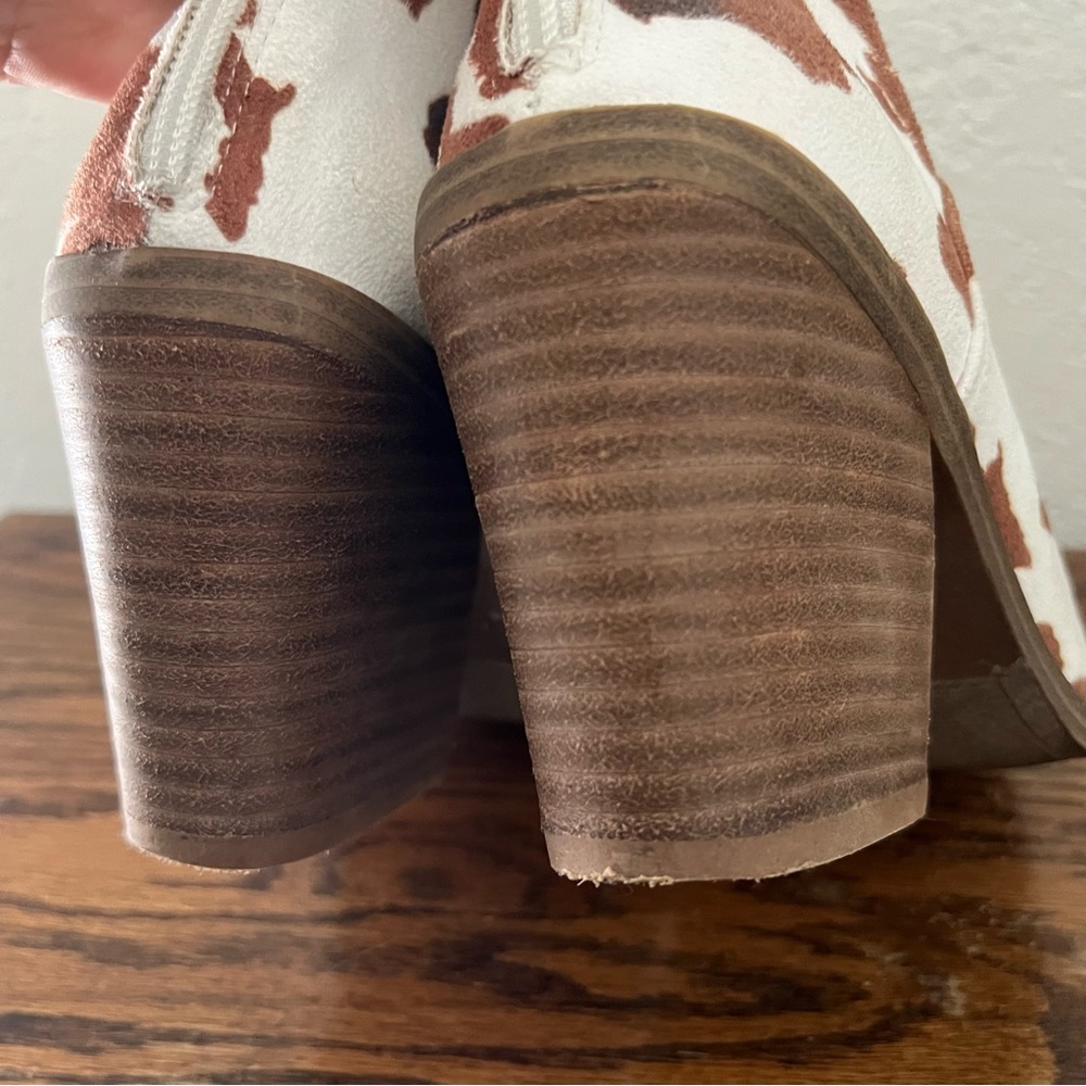 Arider Girl Cow Print Heeled Boots Size 8 - Picture 8 of 10